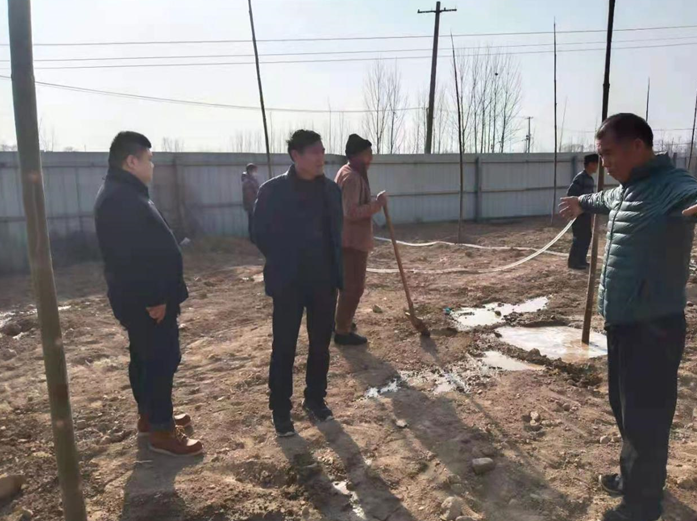 河南开封：植树造林添绿 乡村振兴增活力